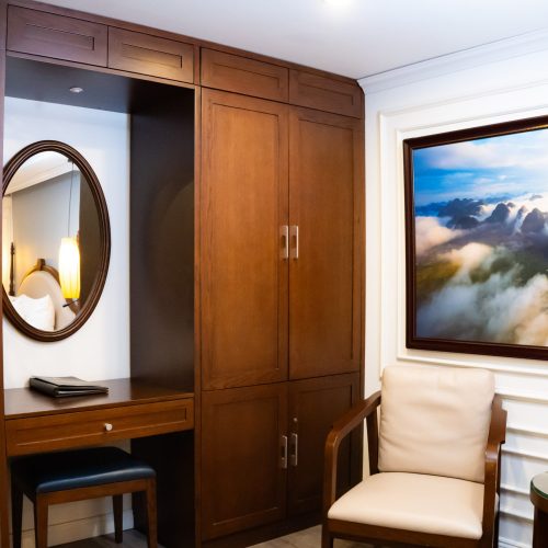 Executive Suite