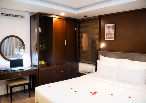 Premier Room